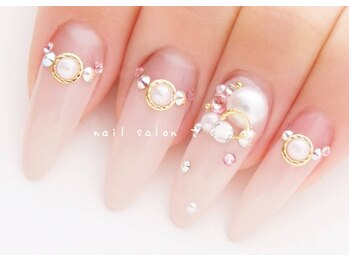 逆フレンチビジューデザイン