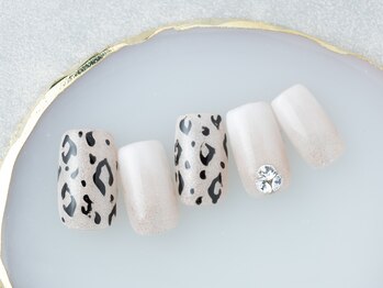 季節限定秋ネイル　