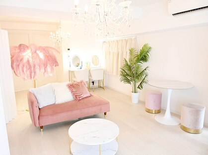 モアビューティー(MORE BEAUTY)の写真