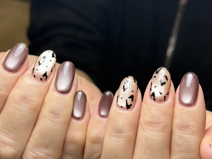 グロッシー ネイル 爪屋(Glossy nail)の写真