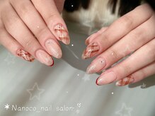 静かに輝く艶とフォルムで上品な指先へ♪。#パラジェル大泉学園