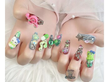 ゴテかわ(GOTE KAWA)/つけ放題、キャラクターネイル