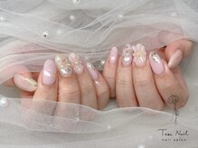 テセネイル(Tese Nail)/ぷっくりお花アートデザイン♪