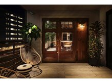 リバレッジ 広尾(Leverage)/【店内】入口〈広尾/恵比寿〉