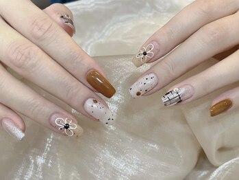 ラッキー(Lucky)/ワンホンネイル