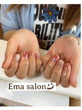 エマサロン(Ema Salon)/
