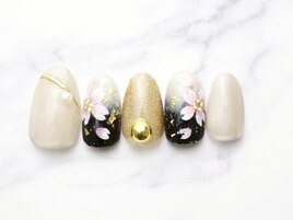 シックな大人桜ネイル全員￥8500