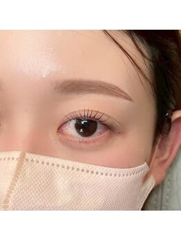 ニクシーアイブティック(Nixie Eye Boutique)/まつ毛パーマ/眉毛スタイリング