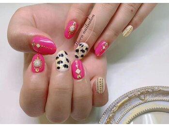 フローラネイルサロン/