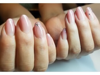 キャプラスネイル ミュウ(CAPLUS NAIL Mew)/キラキラネイル