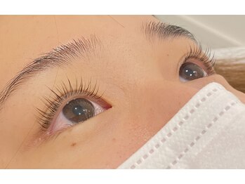 レヴィ アイラッシュアンドビューティ(L'evie)/