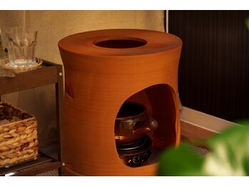 マル(MARU)/こだわりの黄土よもぎ蒸し