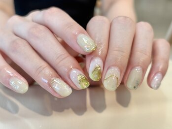 ブローチ(BRooCH)の写真/爪が短いから可愛いネイルはできない!?そんな時代はもう終わり☆短いからこそ叶う"かわいい"が急増中!!