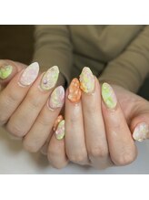 ウズ(UZU)/海外ネイル