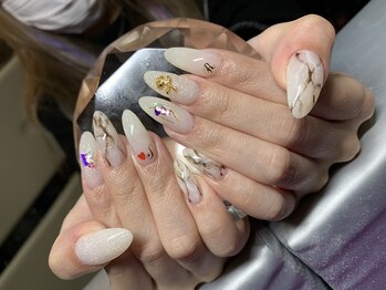 マリカ ネイルサロンアンドスクール(Malika)/