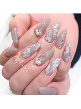 ブリス(Bliss produced by syisyu)/フラワー手描きネイル