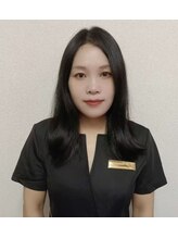 本草 スタッフ キミヨ