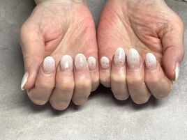 白グラデーション