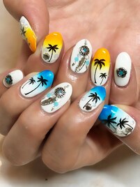 ヤシの木ネイル