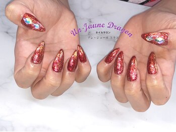 アン ジョーヌドラゴ/【ロングネイル】赤ネイル