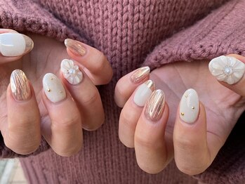 アイミーモア 国立店(aimer more)/ぷっくりフラワーネイル☆