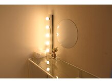 ヴィノ(VINNO)の雰囲気（ドレッサー完備◎アイロンやコテご用意しております＾＾）