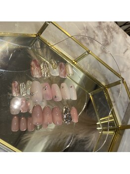 Amie定額デザイン7,700円