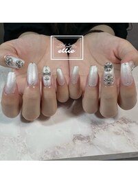 ワンカラー＋有料パーツ