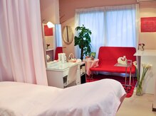 アットホームで可愛らしい内観の店内♪