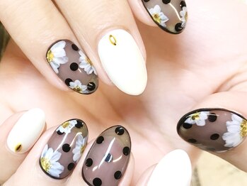 ネイルマジック 仙台一番町店(NAIL MAJIC)/手描きフラワー×ドット★オ-ダ-