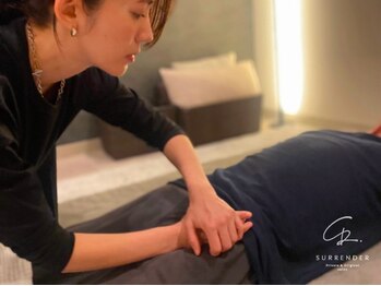 サレンダー(SURRENDER)の写真/【メンズOK】〈オーダーメイド施術〉セラピスト経験長いスタッフによる極上ボディケア![肩こり/眼精疲労]