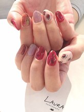 ローラポンポニー(Laura pomponnee)/◆□ART■◇