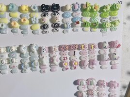 可愛いキャラクターネイル