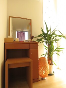 ハリラナ/パウダールーム完備。