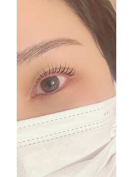 リアアイズ(Li'a eyes)/ブロウリフト