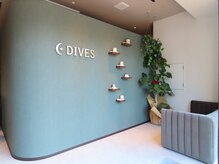 ディベス 仙台卸町本店(DIVES)の雰囲気（グリーンをイメージカラーとした落ち着いた空間で施術を行います）