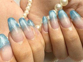 ラメグラデーションネイル