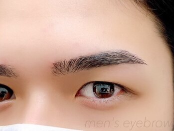 アイラッシュサロン ブラン 荻窪タウンセブン店(Eyelash Salon Blanc)の写真/大人気メンズアイブロウ★自眉を活かしたデザインをプロがご提案♪【似合わせメンズ眉スタイリング¥6600】
