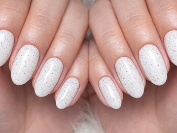 ファッシーナ(Fascina)の写真/オフ込トレンド、オフ込ワンカラー、オフ込マグネット、クオリティー落とさずにスピーディーな仕上げと人気