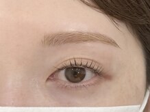 エルブリンク(elblink)/程よい丸みのかわいい眉