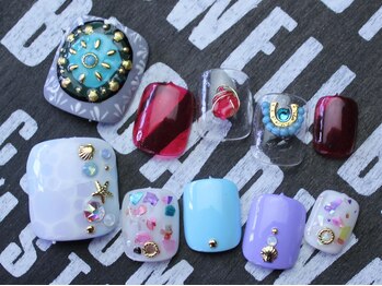 ネイルアンドアイラッシュ レーヌ(Reine)/FOOT デザインコース