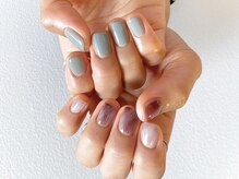ネイルズ ララ(nails Lala)/アシンメトリー。