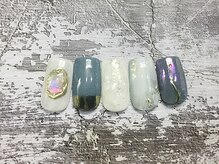 ネイルアンドまつげ リュフェール 五反田(Nail Lufaire)/くすみブルー偏向ピンク