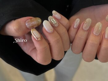 スワン 浜松駅前(SUWAN)/《お任せアート》