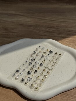 レミィ(remy)/耳つぼジュエリーパーツ☆