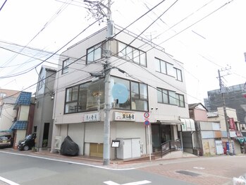 ピラティスユー(PILATES U)/マシンピラティス外装