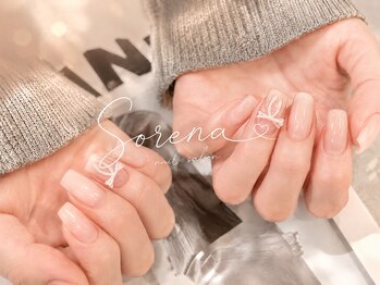 ソレナネイル 新宿西口(Sorena nail)の写真/上品なちゅるんカラーと水光マグネット♪オフィスや日常になじむ美フォルムで大人の手元をきれいに