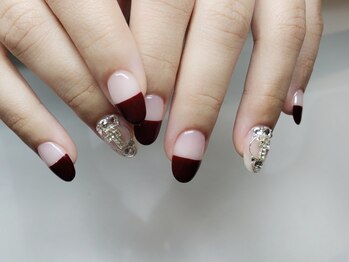 ミンスネイル(Mins Nail)/