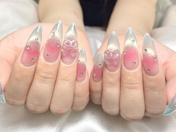 アヤメネイルの写真/《口コミ評価4.9★》シンプル~こだわり派さんまでお任せください◎あなたの理想を叶えるサロンです♪