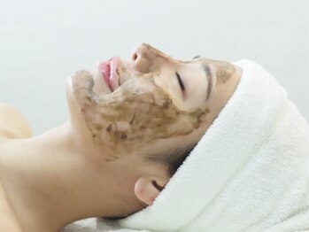 シード(SHE°)の写真/★当店人気No.1ご新規様限定【本気のニキビ改善！】ハーブピーリング（ハード）￥18700→￥13500